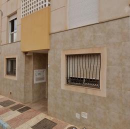 8923   -  Piso en Roquetas de Mar, Almería