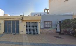 8765   -  Local Comercial en Almería, Almería
